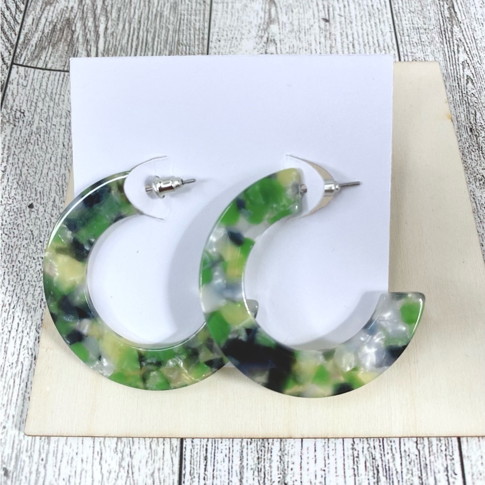 Green mixed dark green pearl clear Acrylic Hoop Earrings
